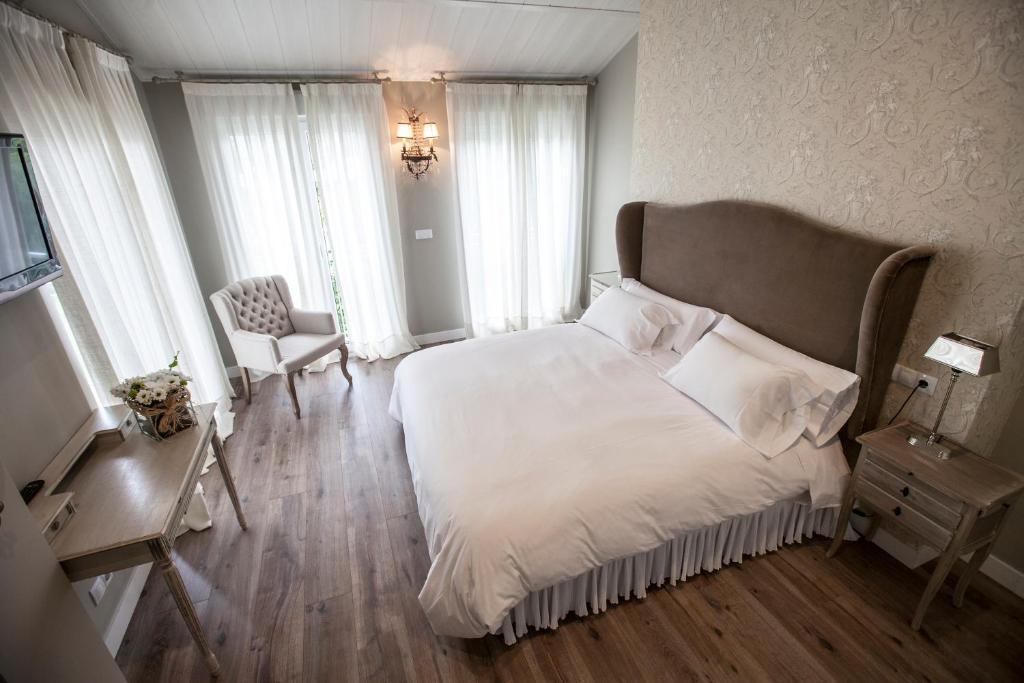 San Andrés de Montejos El Jardin De Vikeraゲストハウス 部屋 写真